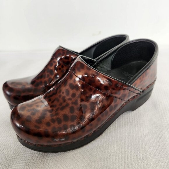 Dansko Shoes - Dansko Cheetah Patent Leather Print Women’s Slip On Clogs Size 38 Nursing Shoes